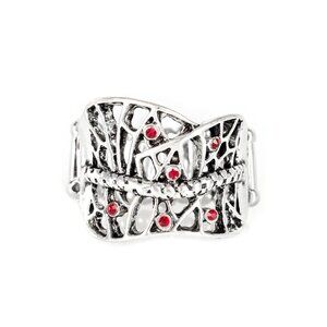 💚⭐️😘🎉 NWT Paparazzi Ring